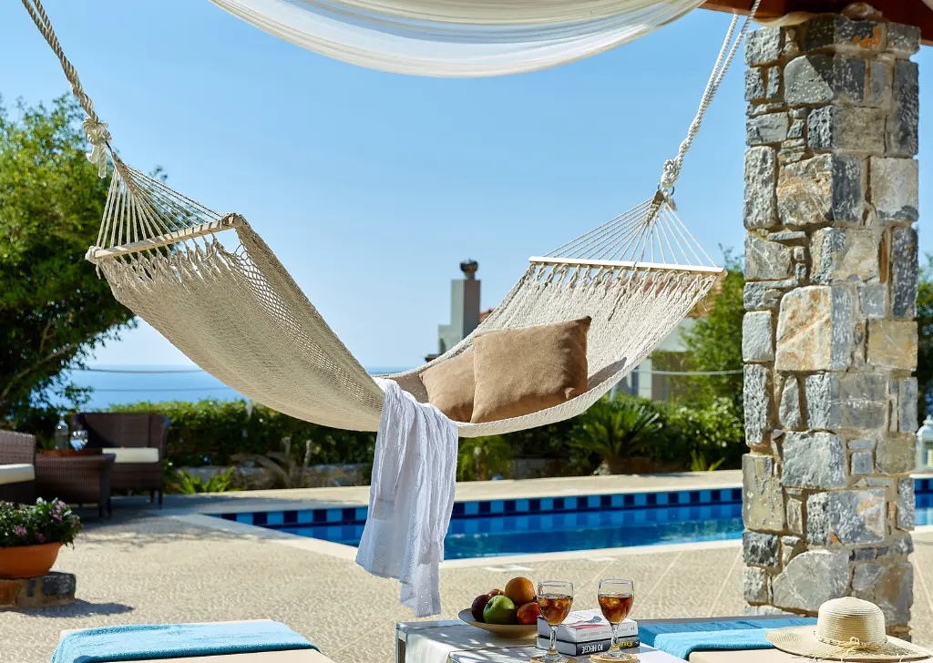 page 2 villa kalypso rethimno - architecture and construction
