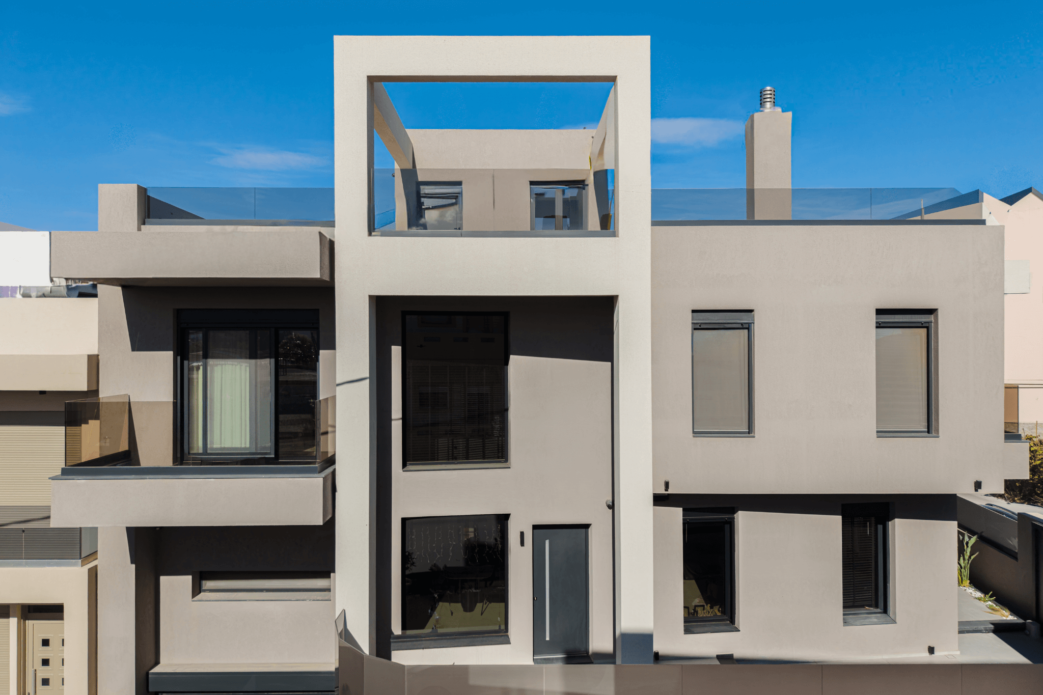 σχεδιασμός δύο σύγχρονων κατοικιών